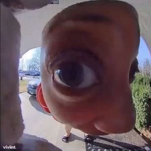 Meet your Posher, Thomas